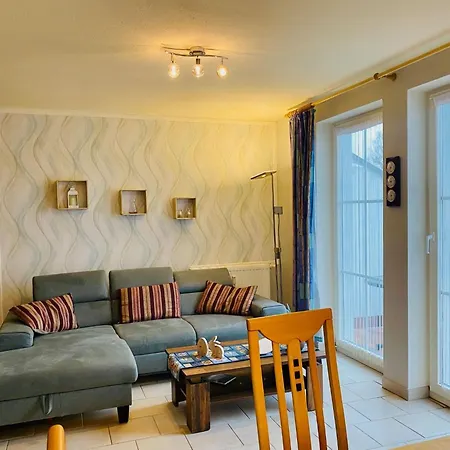 Moderne In Mit Grill Und Garten By Interhome * Karlshagen