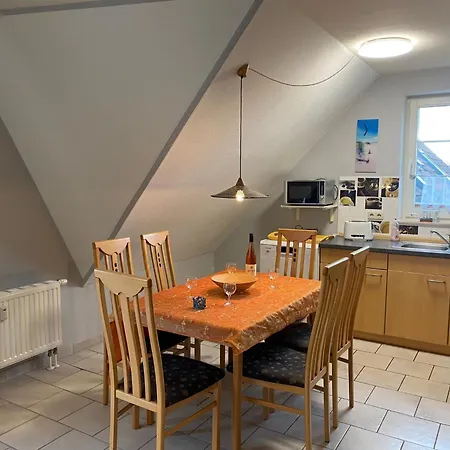 Moderne In Mit Grill Und Garten By Interhome * Karlshagen