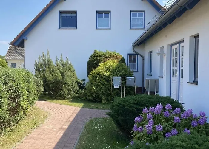 Moderne In Mit Grill Und Garten By Interhome * Karlshagen