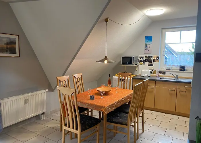 Moderne In Mit Grill Und Garten By Interhome * Karlshagen