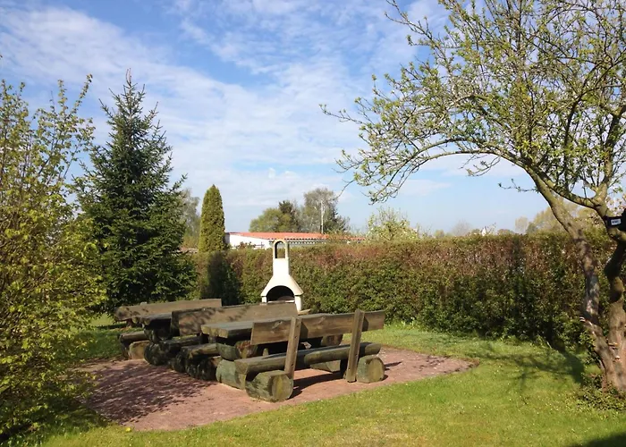 Moderne In Mit Grill Und Garten By Interhome * Karlshagen